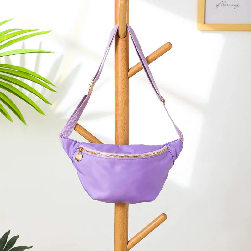 Fanny Pack for Women - Adjustable Waterproof Women's Nylon Fanny Pack with Zipper Design