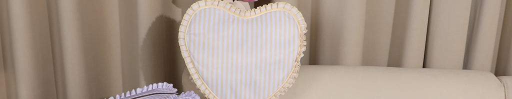 Fanny Pack for Women - Adjustable Waterproof Women's Nylon Fanny Pack with Zipper Design