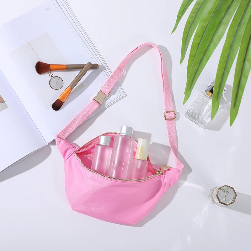 Fanny Pack for Women - Adjustable Waterproof Women's Nylon Fanny Pack with Zipper Design