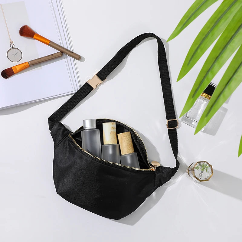 Fanny Pack for Women - Adjustable Waterproof Women's Nylon Fanny Pack with Zipper Design