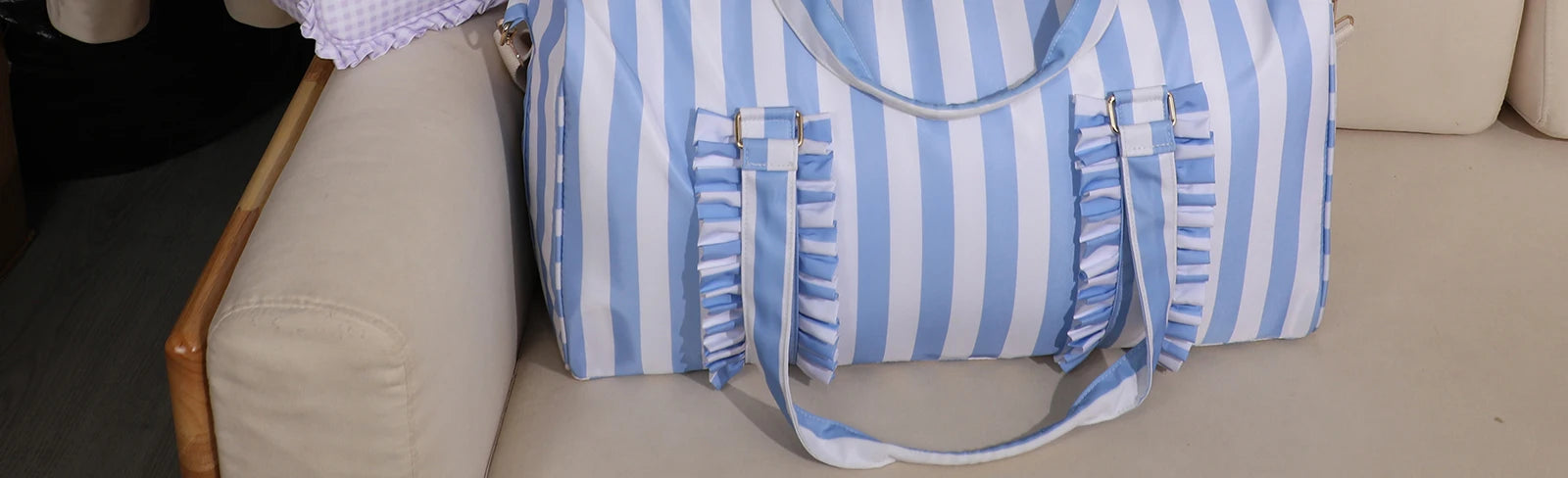 Fanny Pack for Women - Adjustable Waterproof Women's Nylon Fanny Pack with Zipper Design